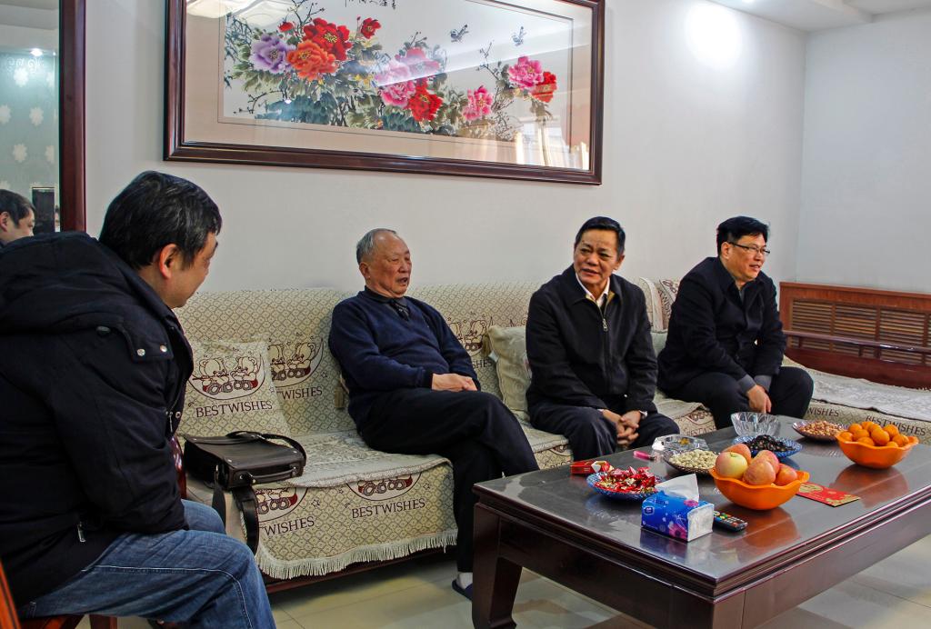 慰问老领导